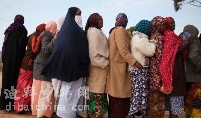 somalirefugees_0[1].jpg