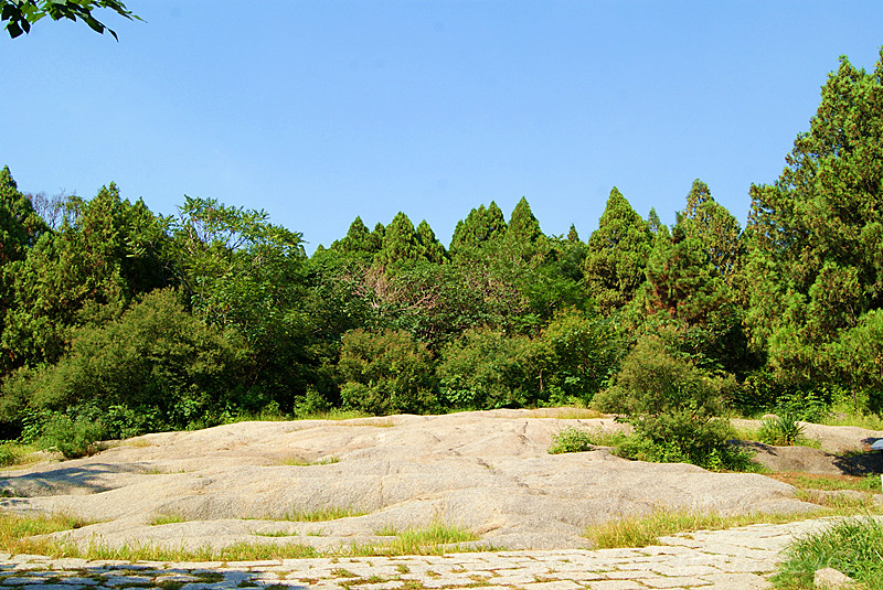 家乡的山景