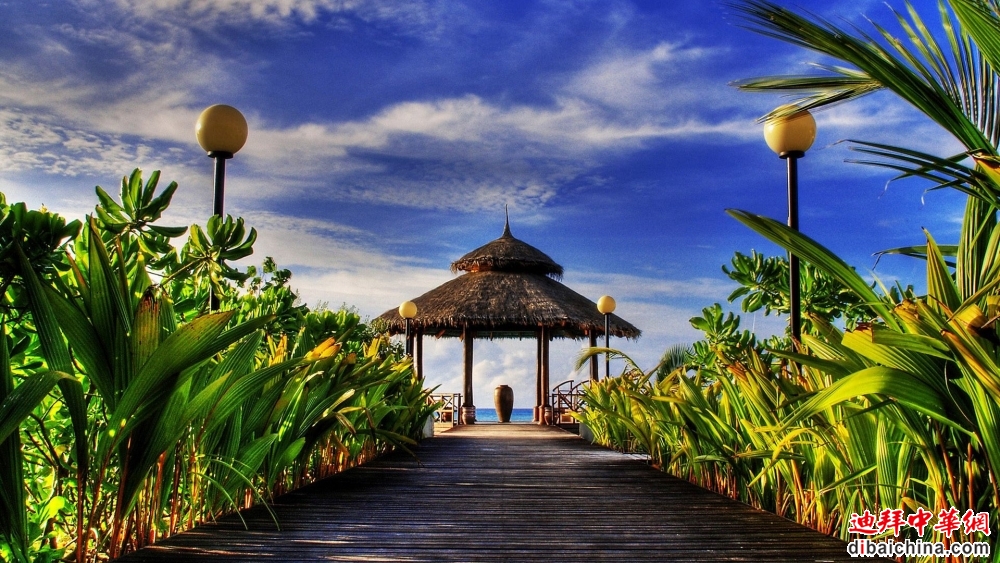 welcome_paradise_hdr-HD.jpg